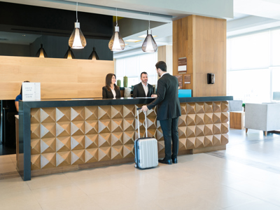 2162588 500Ml Autofoam Black Chrome Hotel